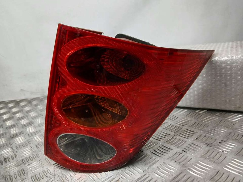 Recambio de piloto trasero derecho para peugeot 1007 dolce referencia OEM IAM 9646116980 89031532 