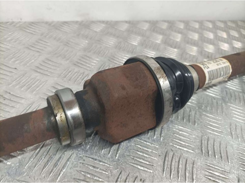 Recambio de transmision delantera derecha para peugeot 308 active referencia OEM IAM 9670725580  