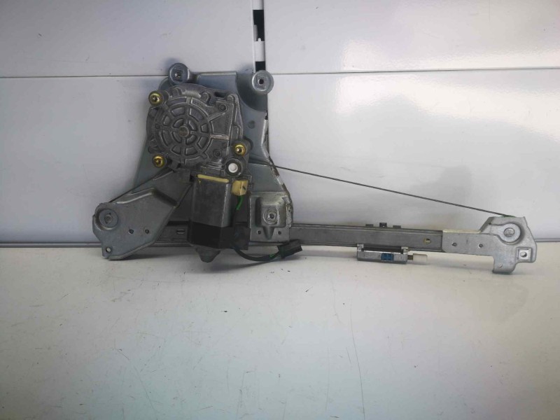 Recambio de elevalunas trasero izquierdo para audi 100 berlina (c4) referencia OEM IAM 4A0839398A  DOS PINS