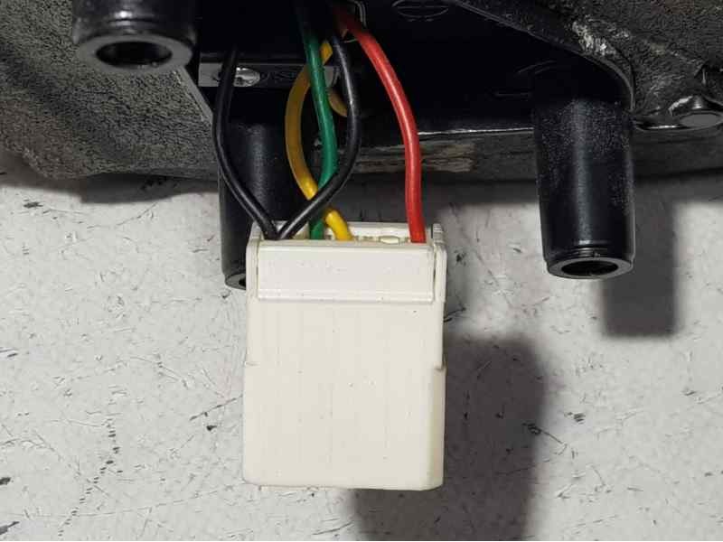 Recambio de retrovisor izquierdo para chevrolet aveo lt referencia OEM IAM  5 CABLES ELECTRICO