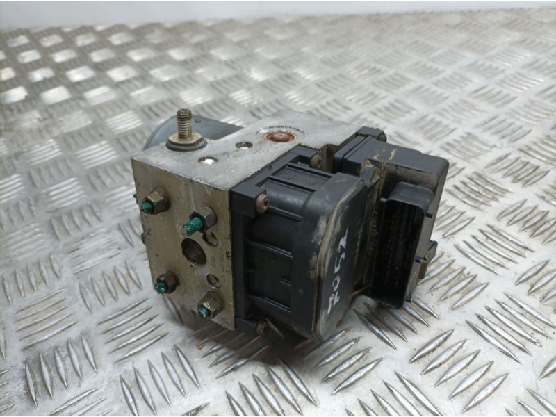 Recambio de abs para saab 900 berlina 2.0 referencia OEM IAM 4779484 0265216471 BOSCH