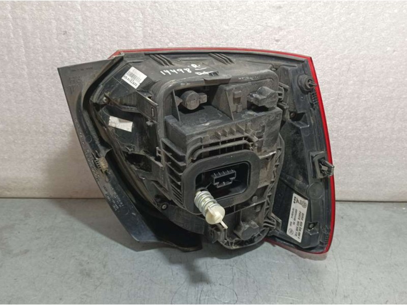 Recambio de piloto trasero derecho para volkswagen polo (6c1) advance bluemotion referencia OEM IAM 6C0945096F  