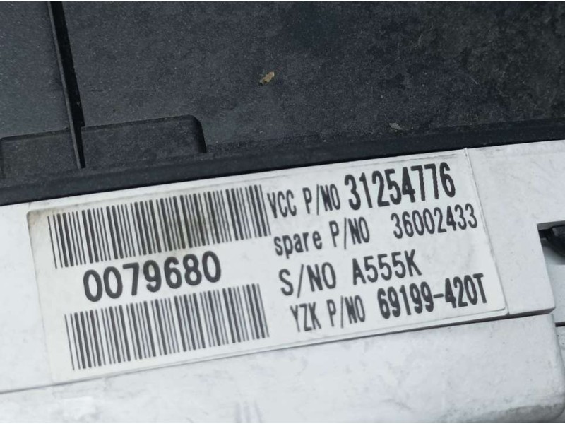 Recambio de cuadro instrumentos para volvo s40 berlina 1.6 d kinetic referencia OEM IAM 31254776 69199420T 