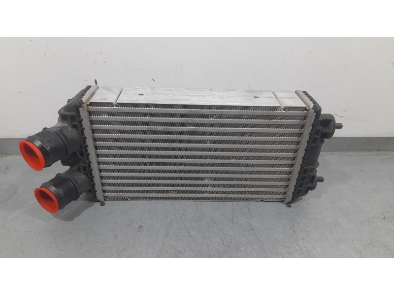 Recambio de intercooler para peugeot 2008 (p1) allure referencia OEM IAM 9824742280  