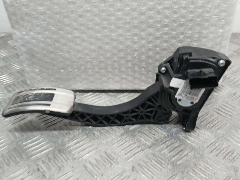 Recambio de potenciometro pedal para peugeot 5008 gt line referencia OEM IAM 9674829180 0280755273 