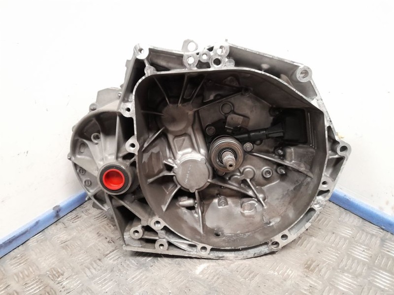 Recambio de caja cambios para citroën c4 lim. live edition referencia OEM IAM 20EA61 3182540 6VELOCIDADES