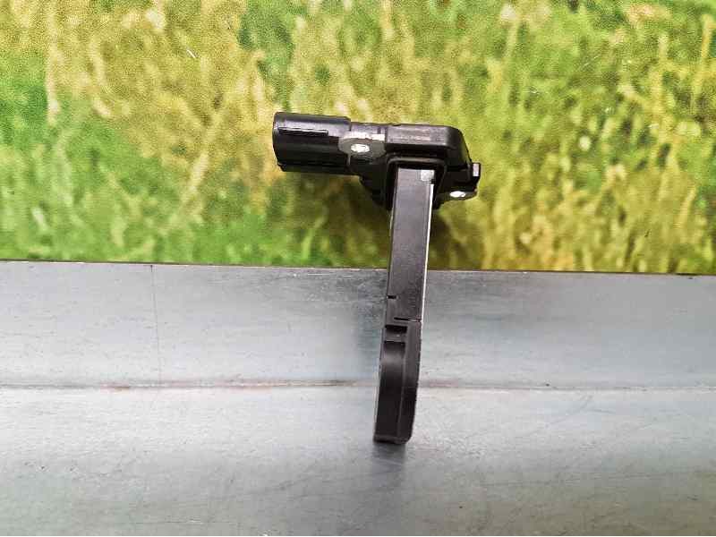 Recambio de caudalimetro para toyota auris active referencia OEM IAM 2220426010 AFH70M77 