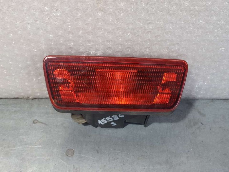 Recambio de faro antiniebla trasero central para nissan juke (f15) acenta referencia OEM IAM 26580ED50A  