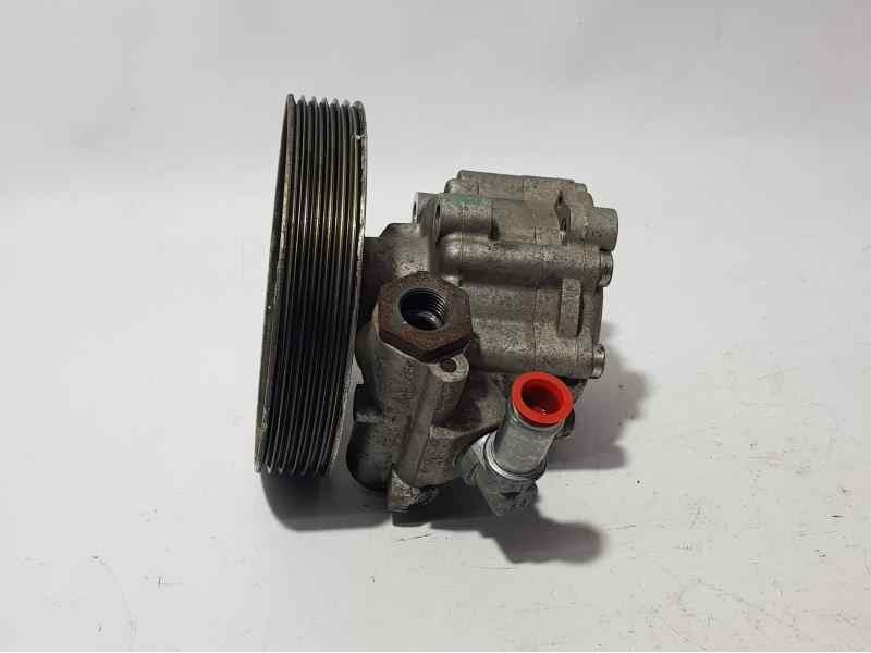 Recambio de bomba direccion para citroën c5 break 2.0 hdi sx referencia OEM IAM 9636086680 7617955502 ZF