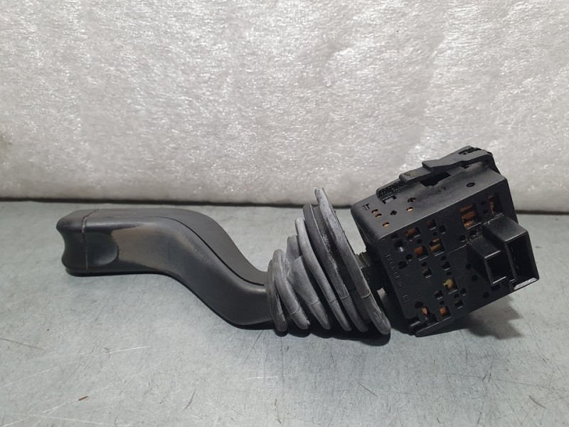 Recambio de mando intermitentes para opel corsa c cosmo referencia OEM IAM SIN REF  