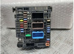 Recambio de caja reles / fusibles para peugeot 5008 gt line referencia OEM IAM 9810296180 71635234 