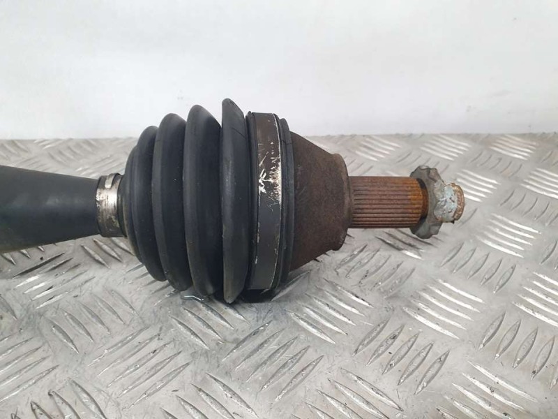 Recambio de transmision delantera derecha para volkswagen polo (9n1) trendline referencia OEM IAM 6Q0407272BD  