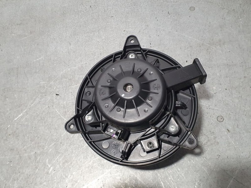 Recambio de motor calefaccion para chevrolet cruze lt referencia OEM IAM 132410772 5242710201 HS