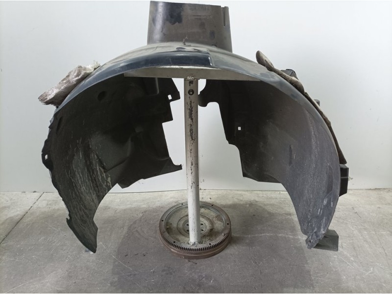 Recambio de plastico pase rueda del. izq. para peugeot 508 active referencia OEM IAM 9813678680  