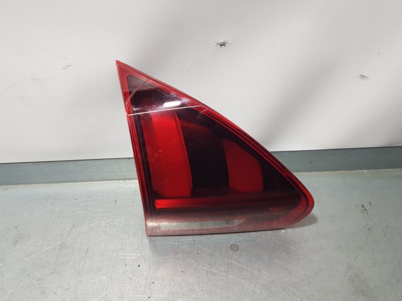Recambio de piloto trasero izquierdo para peugeot 2008 (--.2013) 1.5 hdi (automatico) referencia OEM IAM 9814758480  INTERIOR RO