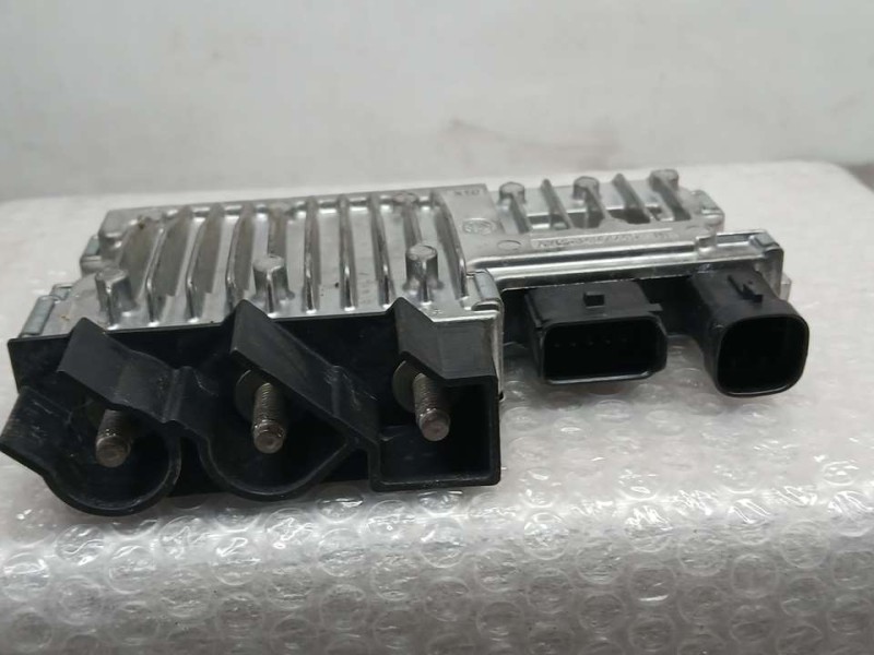 Recambio de centralita start / stop para peugeot 5008 gt line referencia OEM IAM 9802096780 DMTCCEM01 CONTINENTAL