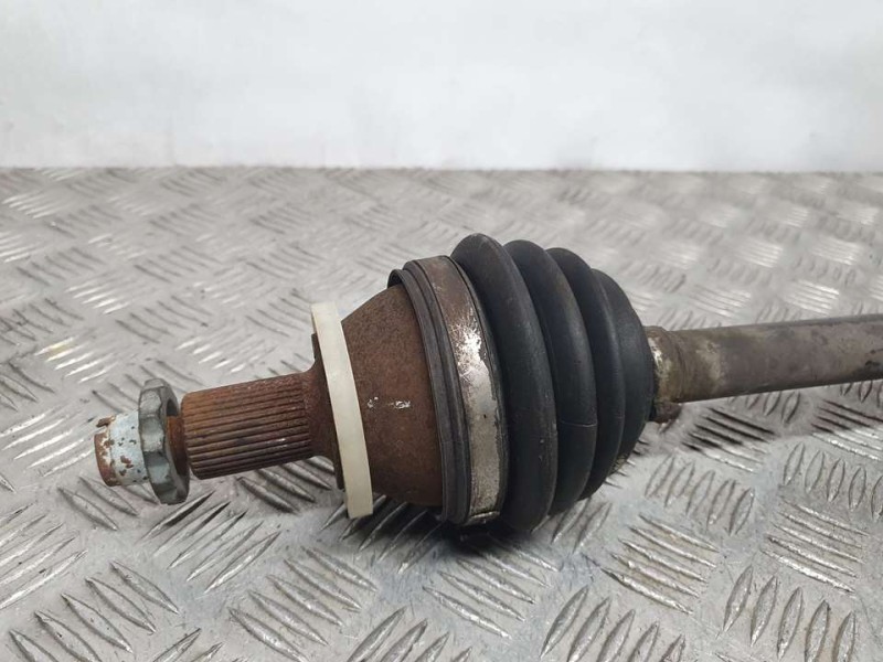 Recambio de transmision delantera izquierda para volkswagen polo (9n1) trendline referencia OEM IAM SIN REF  