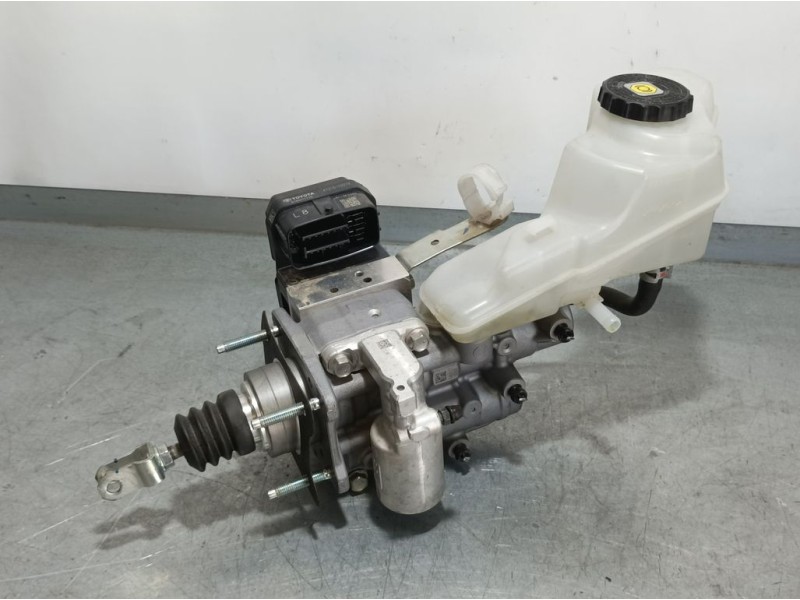 Recambio de bomba freno para toyota c-hr hybrid style plus referencia OEM IAM 4721010270 B19A211139 