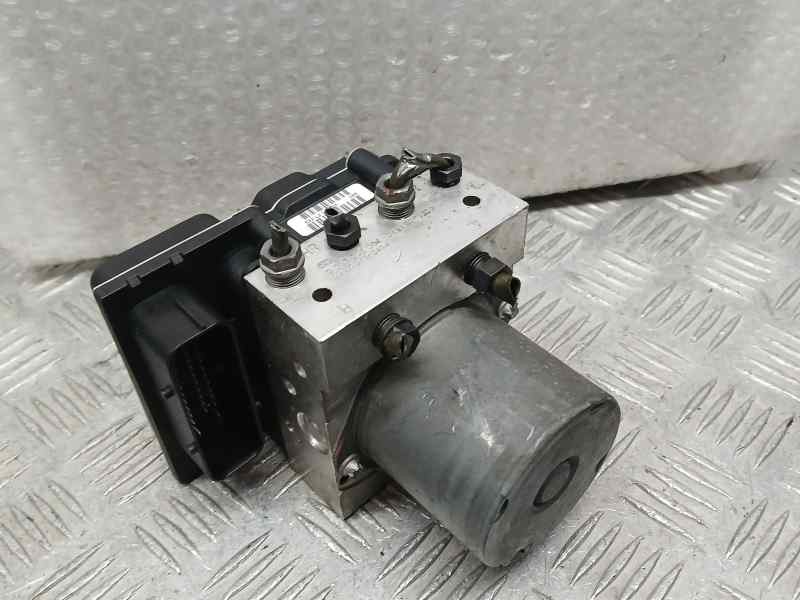 Recambio de abs para bmw serie 5 berlina (e60) 520d referencia OEM IAM 6768550 0265236004 BOSCH