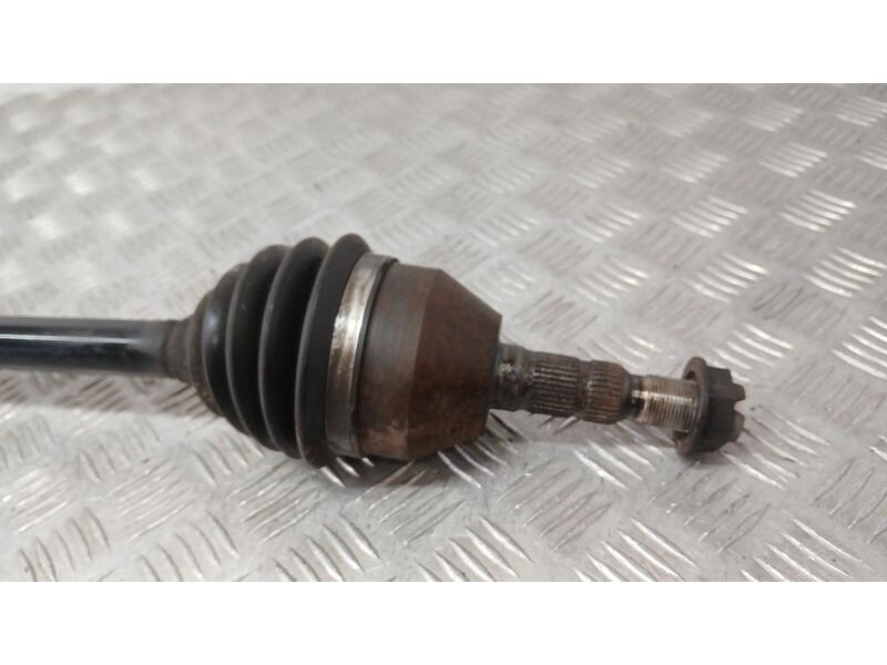 Recambio de transmision delantera derecha para opel astra gtc cosmo referencia OEM IAM 13191328  