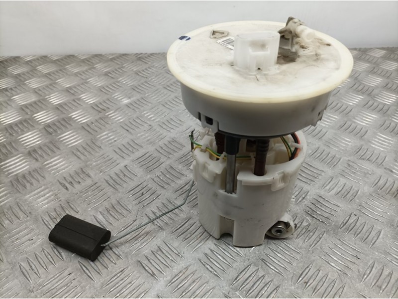 Recambio de aforador para ford fiesta (cb1) ghia referencia OEM IAM 8V519H307CA  