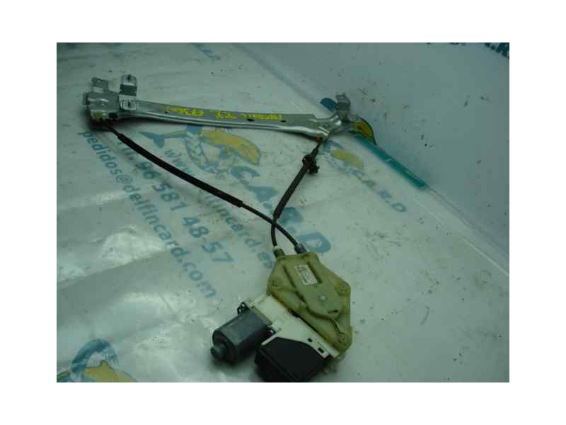 Recambio de elevalunas trasero izquierdo para renault megane iii berlina 5 p dynamique referencia OEM IAM 827210003R ELECTRICO B