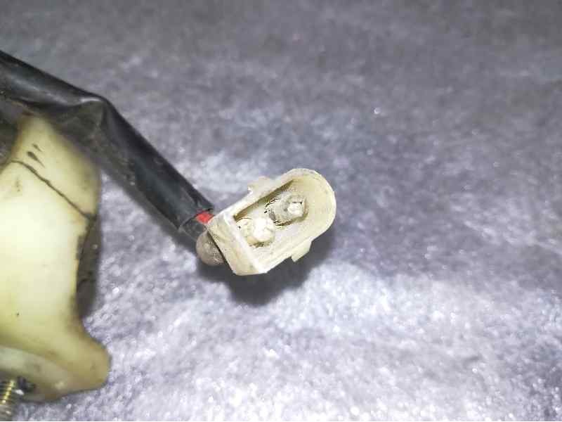 Recambio de elevalunas trasero derecho para volkswagen passat berlina (312) referencia OEM IAM SIN REF. 2 PINS ELECTRICO 