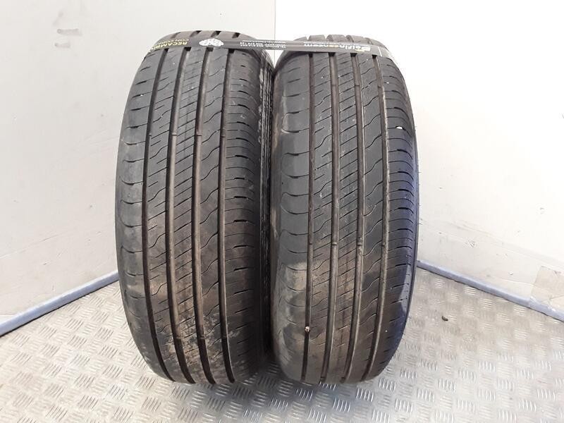 Recambio de neumatico pareja para neumaticos reutilizados - referencia OEM IAM 2256517106V GOODYEAR 225/65/17/106V