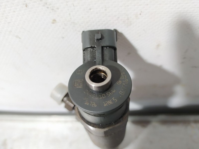 Recambio de inyector para peugeot 208 1.6 16v hdi fap referencia OEM IAM 0445110566  BOSCH