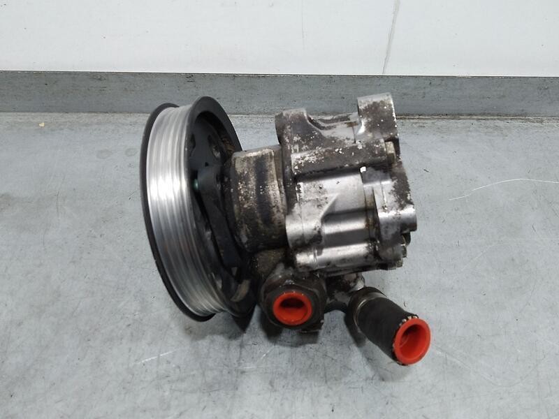 Recambio de bomba direccion para audi a6 berlina (4b2) 1.9 tdi referencia OEM IAM 4B0145155T  
