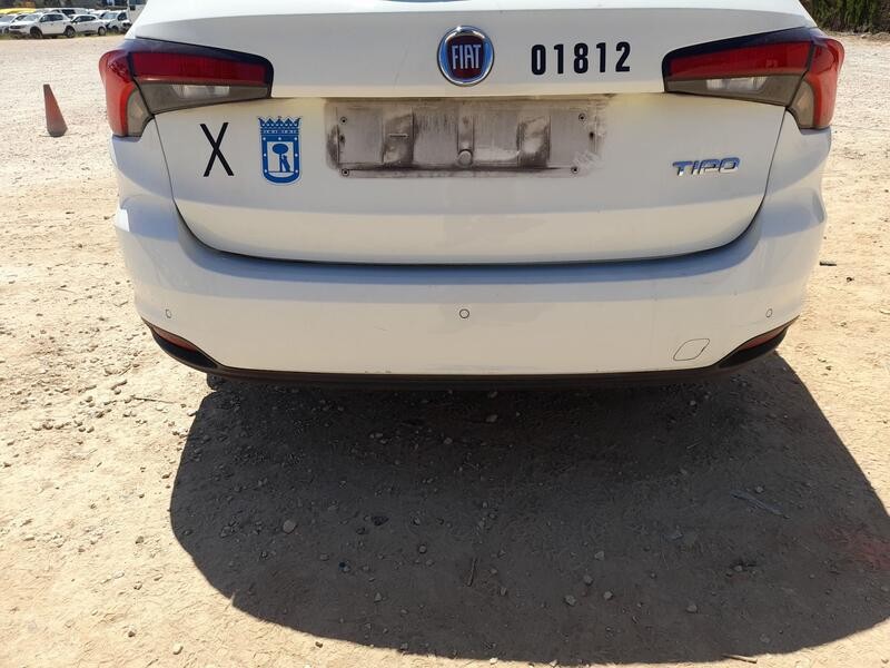 Recambio de paragolpes trasero para fiat tipo station wagon (356_, 357_) 1.4 (356wxf1b) referencia OEM IAM 735696716  