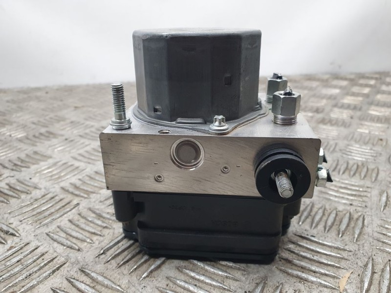 Recambio de abs para nissan qashqai (j11) acenta referencia OEM IAM 47660HV70A  