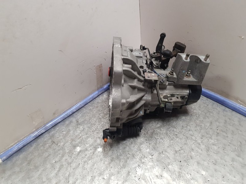 Recambio de caja cambios para mazda 2 lim. (de) 1.3 active (5-ptas.) (55kw) referencia OEM IAM FC021710X 8TH0807487 5 VELOCIDADE