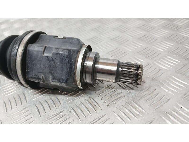 Recambio de transmision delantera izquierda para toyota avensis (t27) advance referencia OEM IAM 4342005431  