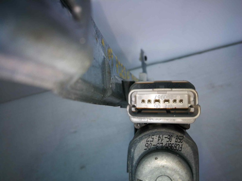 Recambio de elevalunas delantero izquierdo para peugeot 207 confort referencia OEM IAM 400917H  6 PINS