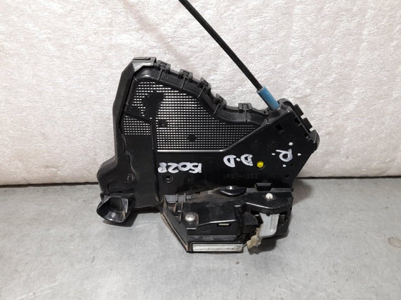 Recambio de cerradura puerta delantera derecha para lexus ct 200h referencia OEM IAM 1090406  4 PINS