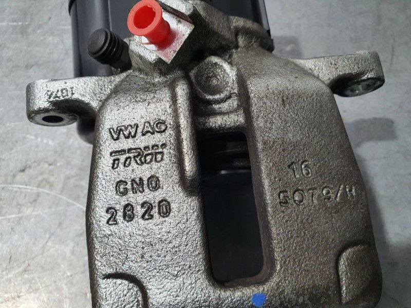 Recambio de pinza freno trasera derecha para volkswagen passat lim. (362) edition bluemotion referencia OEM IAM 1612437380  TRW 