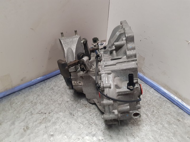 Recambio de caja cambios para mazda 2 lim. (de) 1.3 active (5-ptas.) (55kw) referencia OEM IAM FC021710X 8TH0807487 5 VELOCIDADE