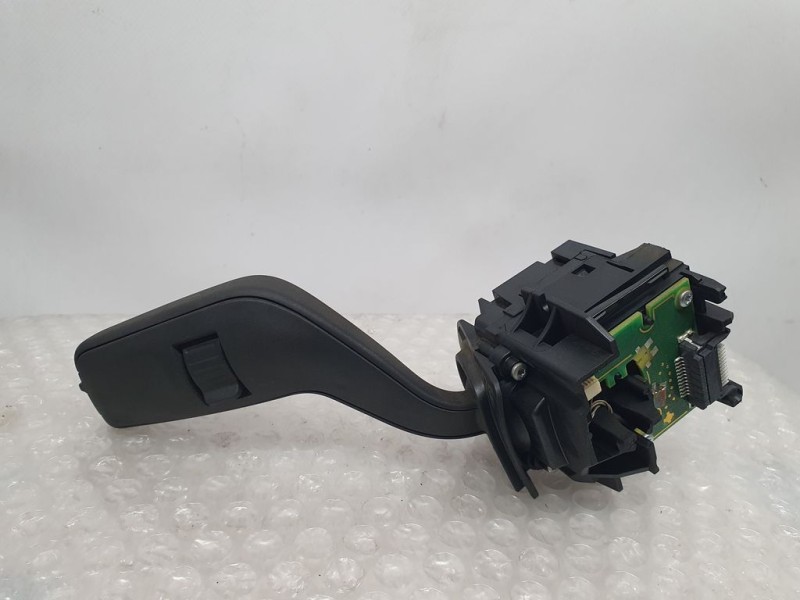 Recambio de mando limpia para ford fiesta (ce1) active referencia OEM IAM GN1517A553AB  