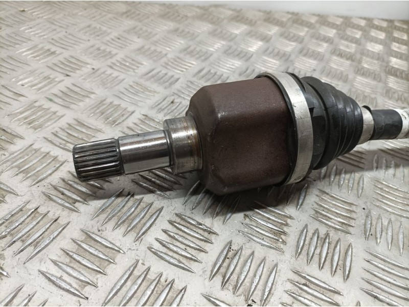 Recambio de transmision delantera izquierda para peugeot 2008 (--.2013) allure referencia OEM IAM 9800387380  