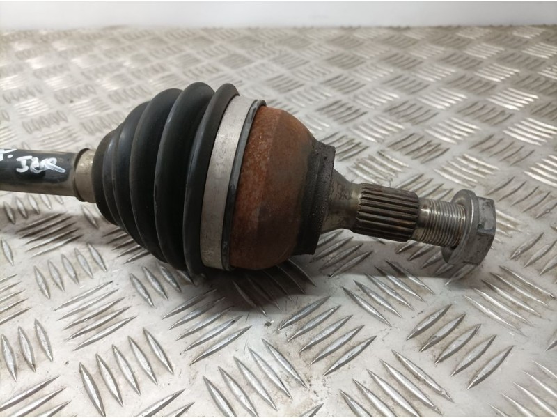 Recambio de transmision delantera izquierda para peugeot 2008 (--.2013) allure referencia OEM IAM 9800387380  