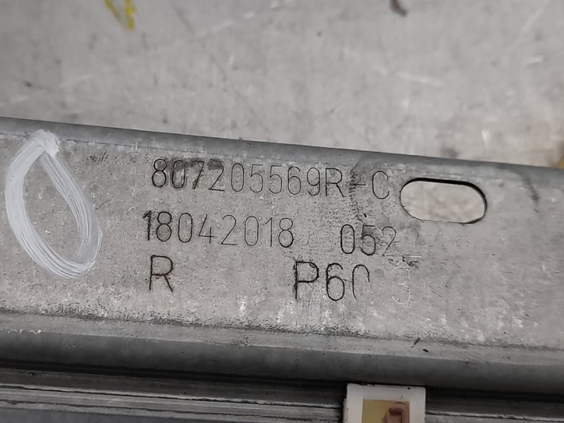 Recambio de elevalunas delantero derecho para renault clio iv business referencia OEM IAM 807205569R  ELECTRICO