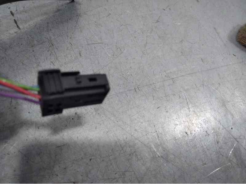 Recambio de retrovisor izquierdo para peugeot 2008 (--.2013) active referencia OEM IAM 232673077  ELECTRICO