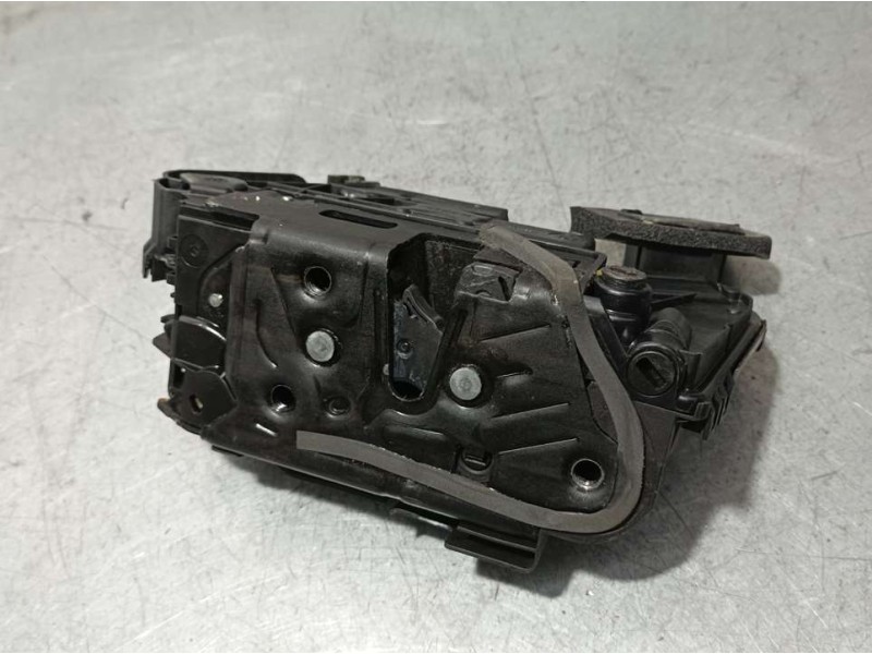 Recambio de cerradura puerta trasera derecha para skoda superb (3v3) active referencia OEM IAM 5TA839016E A046465 ELECTRICA