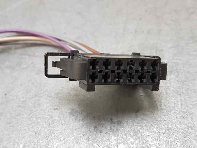 Recambio de retrovisor derecho para volkswagen passat berlina (3b2) trendline referencia OEM IAM  5 CABLES ELECTRICO