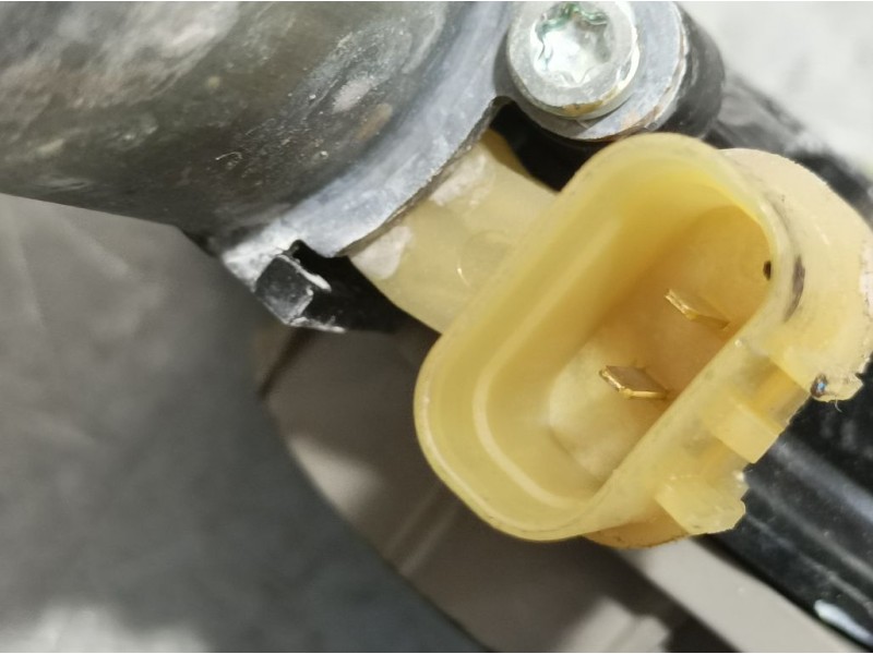 Recambio de elevalunas delantero derecho para kia rio (yb) attract referencia OEM IAM 82460H8000 F00S1W2196 ELÉCTRICO 2 PINS