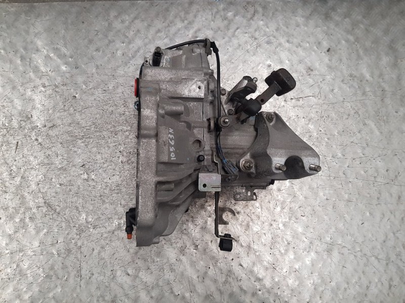 Recambio de caja cambios para mazda 2 lim. (de) 1.3 active (5-ptas.) (55kw) referencia OEM IAM FC021710X 8TH0807487 5 VELOCIDADE