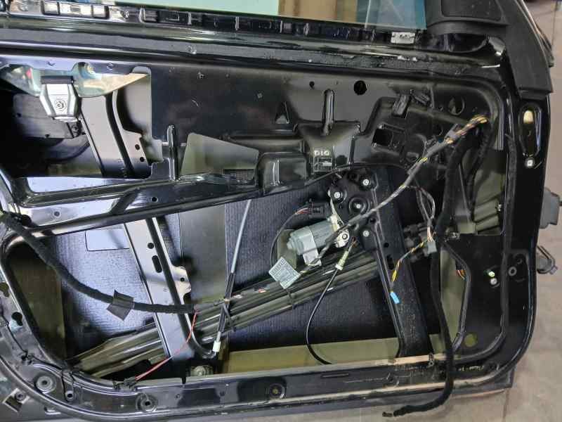 Recambio de elevalunas delantero izquierdo para bmw serie 5 berlina (e60) 520d referencia OEM IAM 67626981141  ELECTRICO