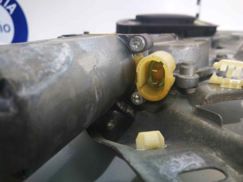 Recambio de elevalunas trasero derecho para renault laguna (b56) referencia OEM IAM 192923000  DOS PINS