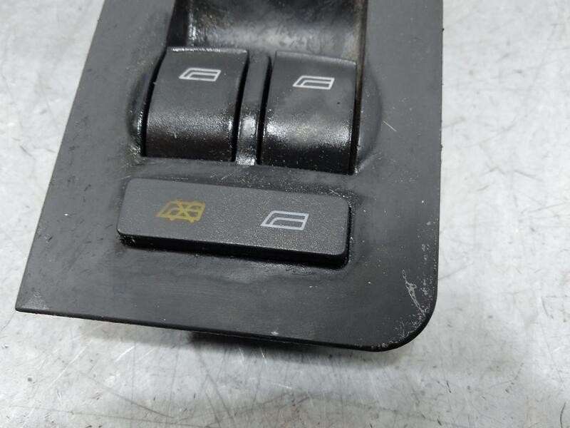 Recambio de mando elevalunas delantero izquierdo para audi a6 berlina (4b2) 1.9 tdi referencia OEM IAM 4B0959851  